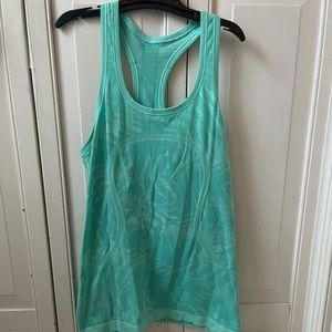 Lululemon Sea foam green workout top size 8